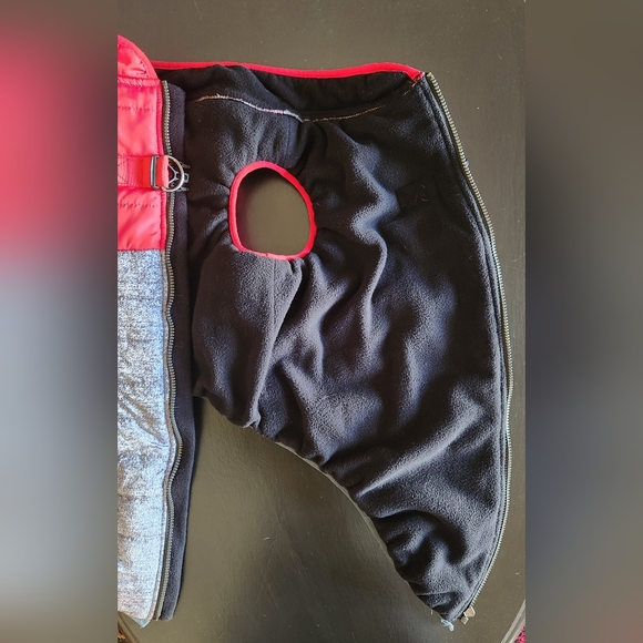 BAILEY AND BELLA COMPANION COUTURE RED AND GREY DOG VEST (3XL) - Picture 5 of 5